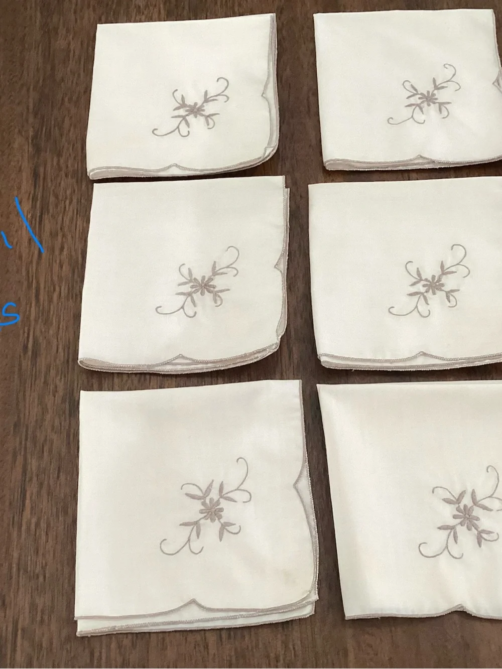 MCM Vintage Linen Embroidered Scalloped Napkins Set - 11 Dinner & 6 Cocktail